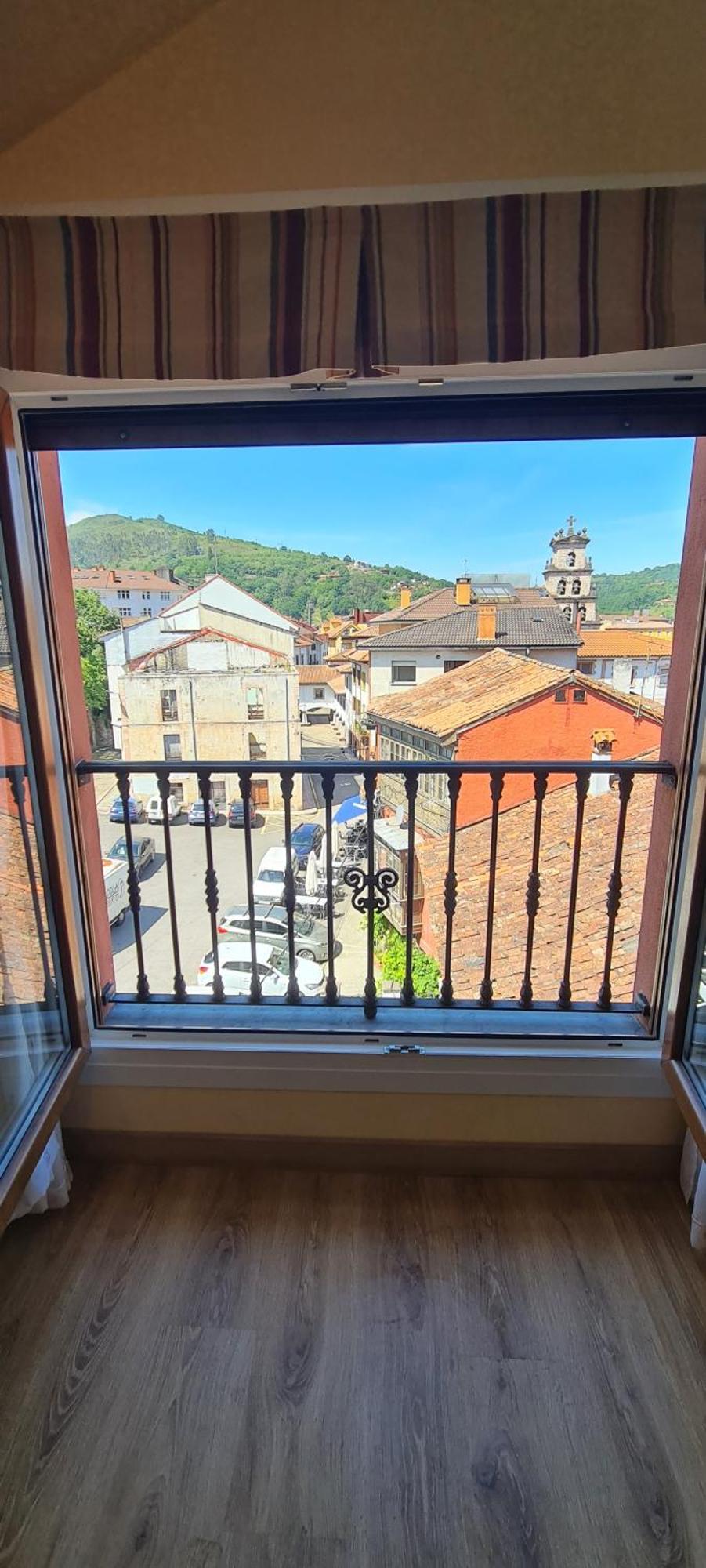 Apartamentos El Pigazu Cangas de Onis Exterior photo